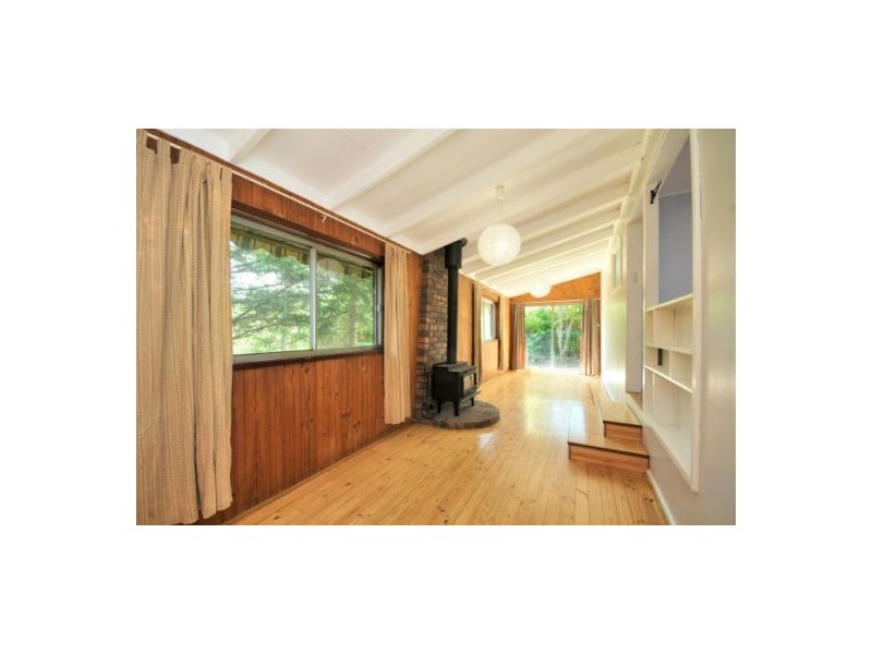 36 Hilltop Ave, Hazelbrook NSW 2779