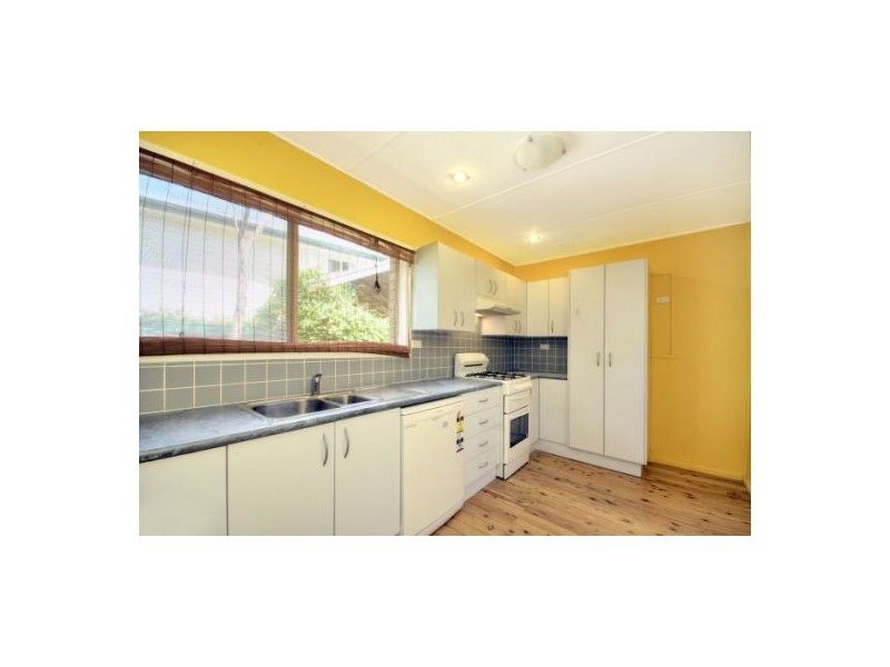36 Hilltop Ave, Hazelbrook NSW 2779