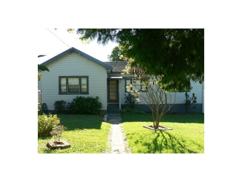 4 Ridge Street, Lawson NSW 2783