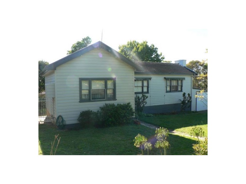 4 Ridge Street, Lawson NSW 2783