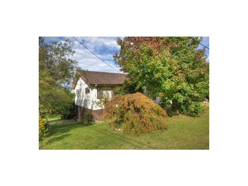 2 Wide View Avenue, Woodford NSW 2778