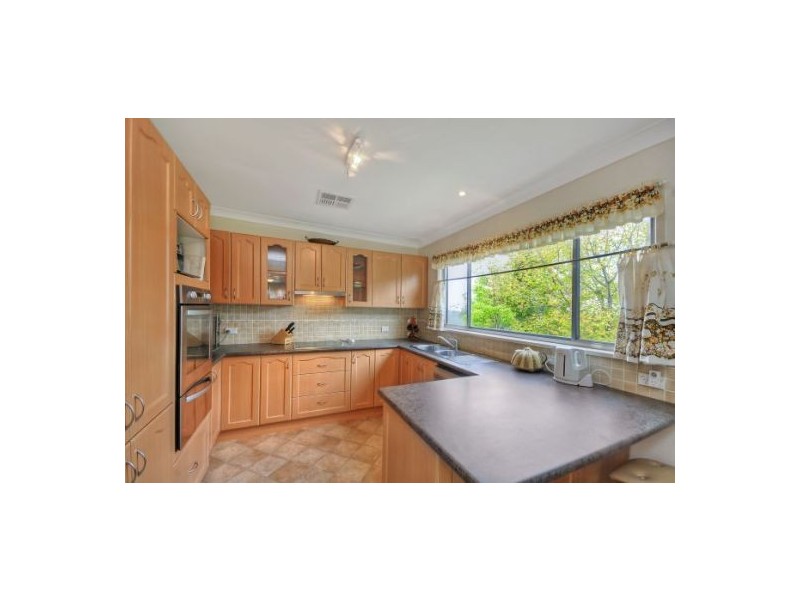 2 Wide View Avenue, Woodford NSW 2778