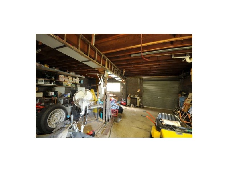 2 Wide View Avenue, Woodford NSW 2778