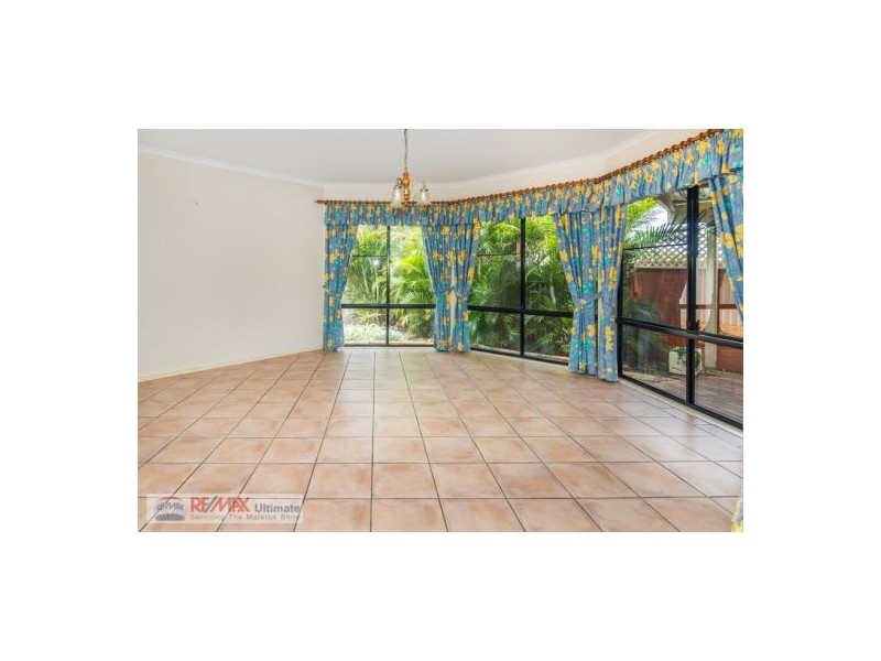7 Solo Court, Beachmere QLD 4510