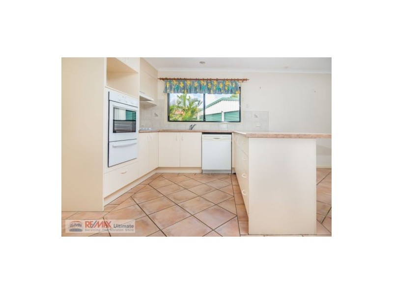 7 Solo Court, Beachmere QLD 4510