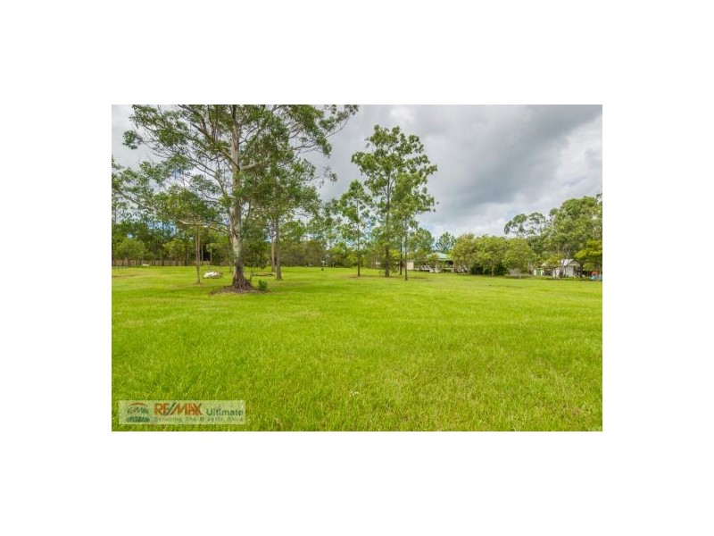 450 Oakey Flat Road, Morayfield QLD 4506