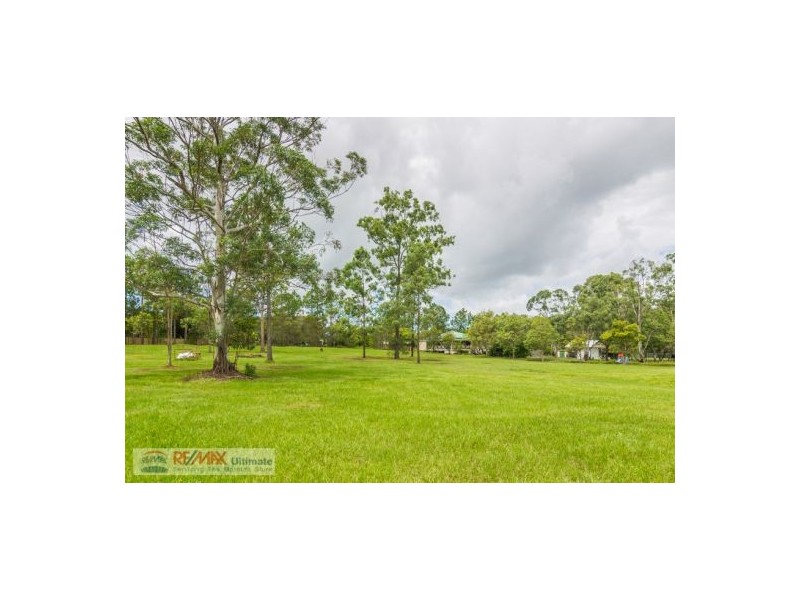 450 Oakey Flat Road, Morayfield QLD 4506