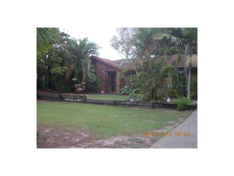 30 Bishop Road, Beachmere QLD 4510