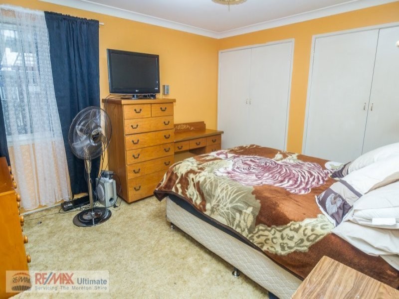 3 Norfolk Esplanade, Caboolture South QLD 4510