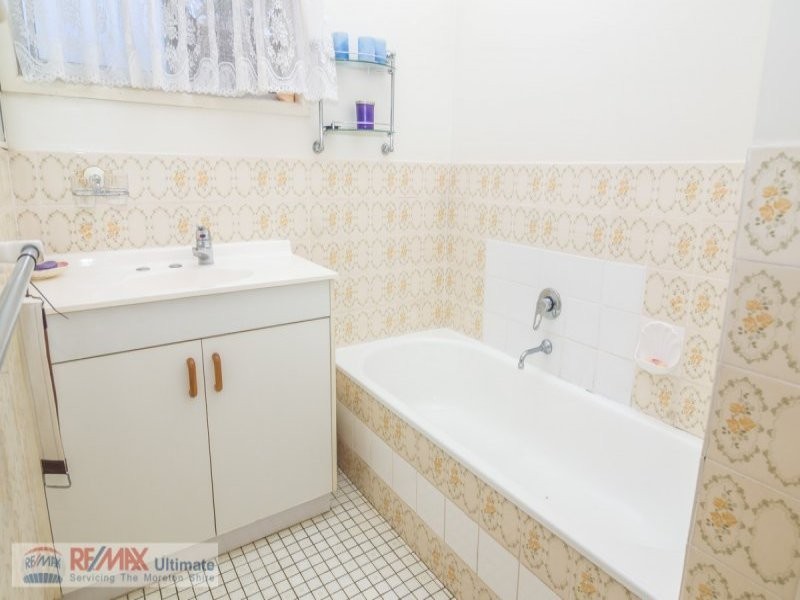 3 Norfolk Esplanade, Caboolture South QLD 4510