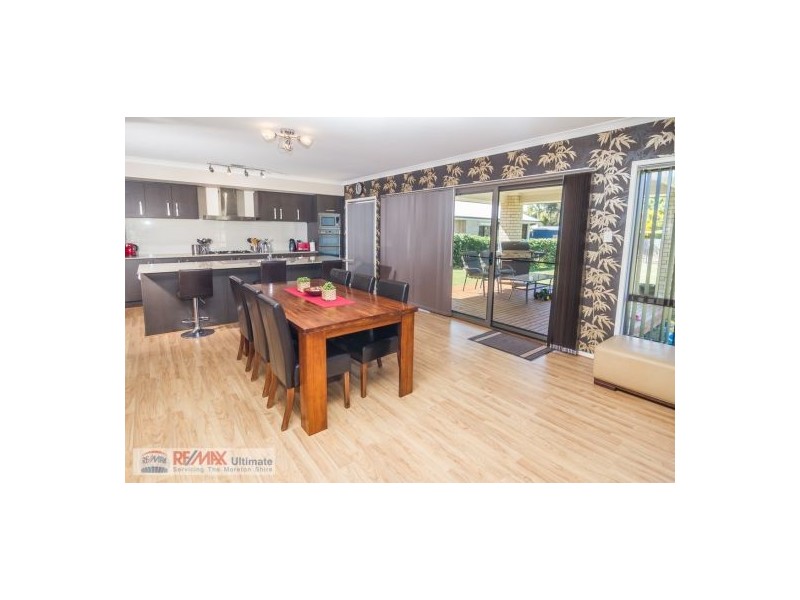 37 Bishop Road, Beachmere QLD 4510