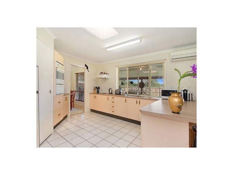 5 Ruatoka Court, Burpengary QLD 4505