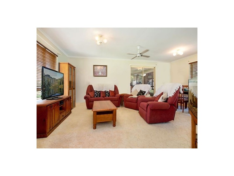5 Ruatoka Court, Burpengary QLD 4505