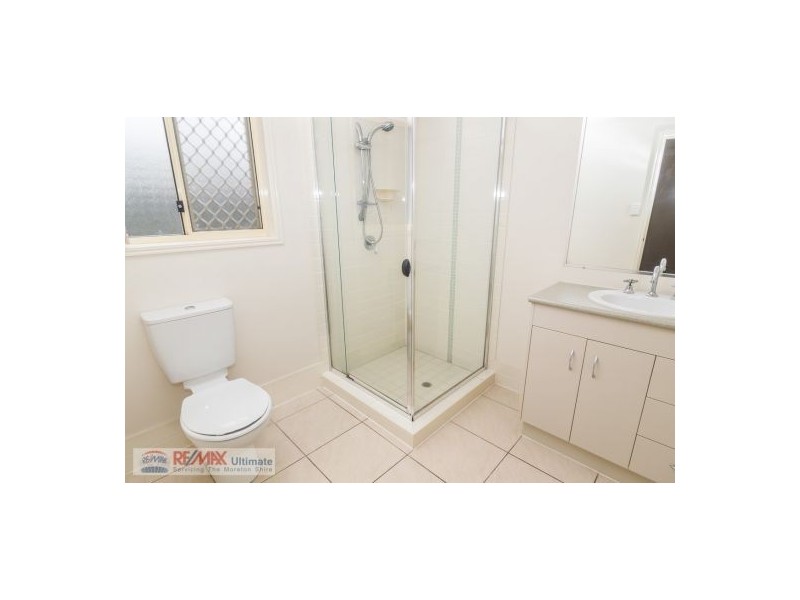 12 Yaraan Crescent, Beachmere QLD 4510