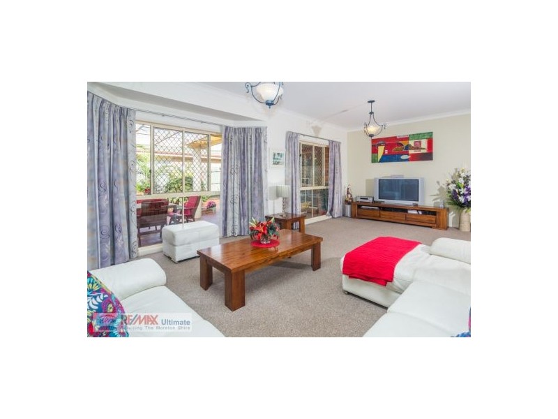 63 Castle Hill Drive, Murrumba Downs QLD 4503