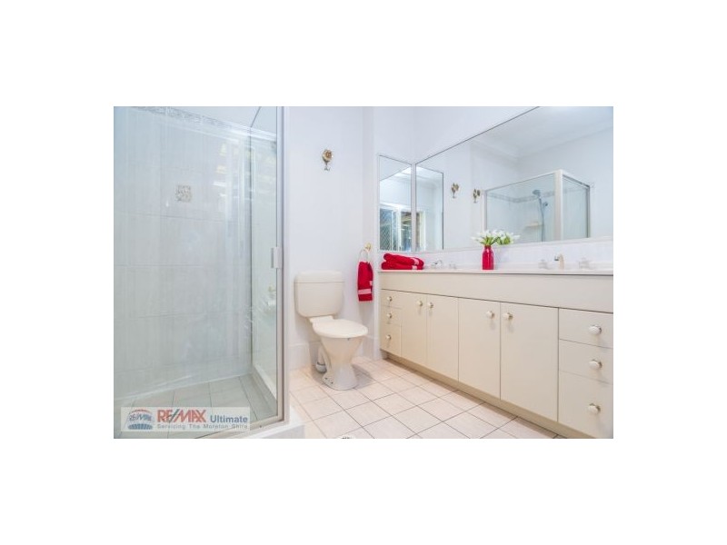 63 Castle Hill Drive, Murrumba Downs QLD 4503