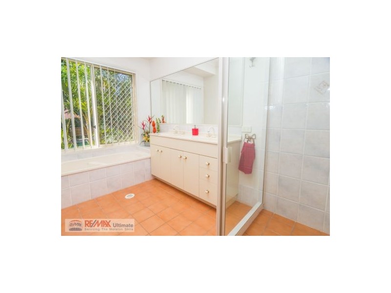 63 Castle Hill Drive, Murrumba Downs QLD 4503