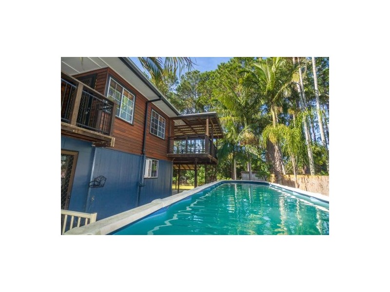 16 Riversleigh Road, Beachmere QLD 4510