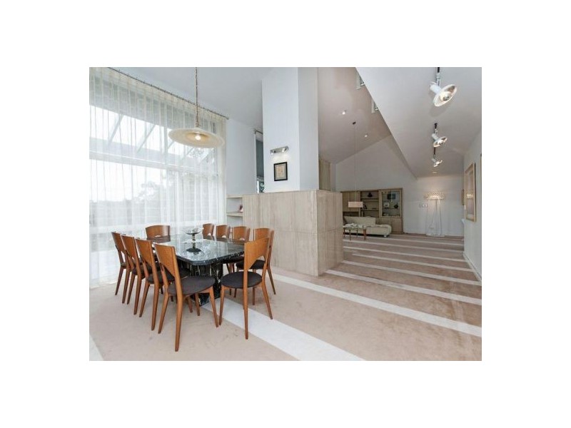 423 Springwood Road, Daisy Hill QLD 4127