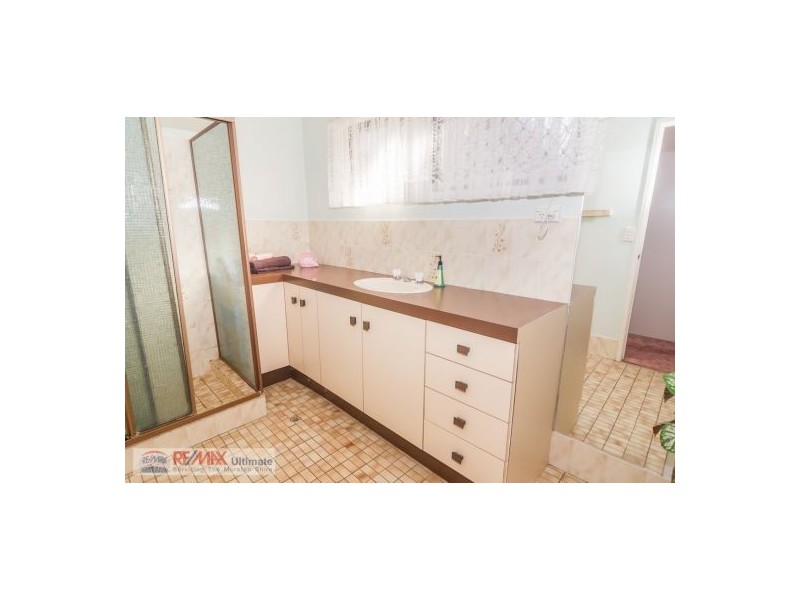 11 Parsons Street, Rothwell QLD 4022