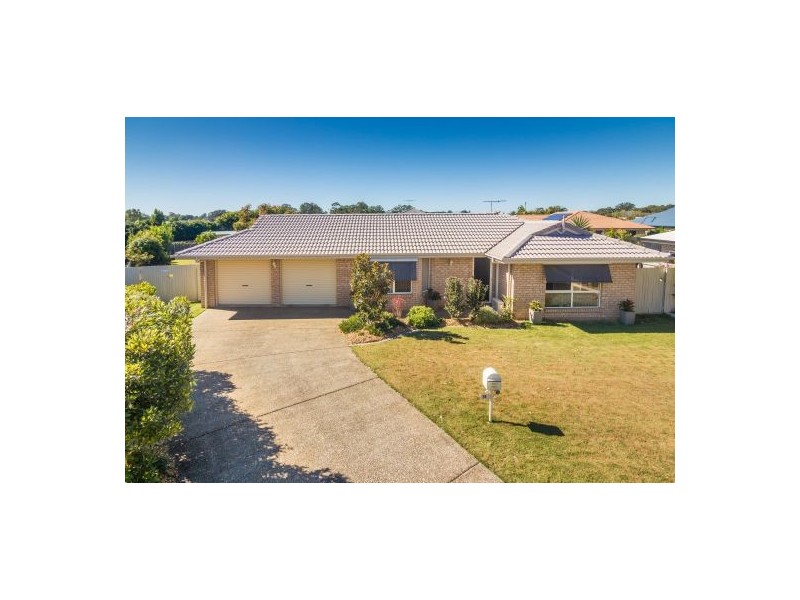 18 Amie Louise Place, Bellmere QLD 4510