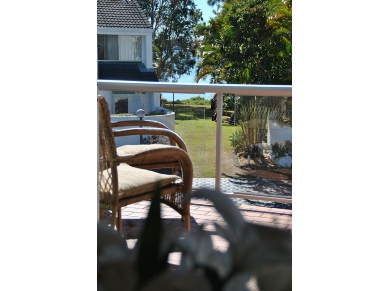 21B/10 Spinnaker Drive, Sandstone Point QLD 4511