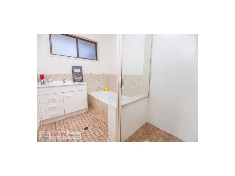 4 Stephanie Drive, Morayfield QLD 4506