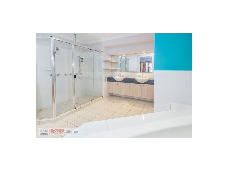 8 Kanuka Close, Narangba QLD 4504