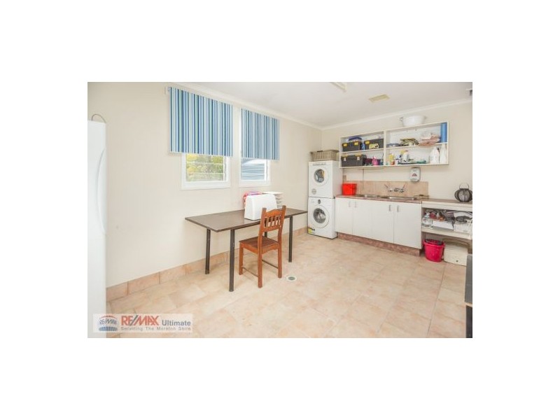 6 Hall Road, Elimbah QLD 4516