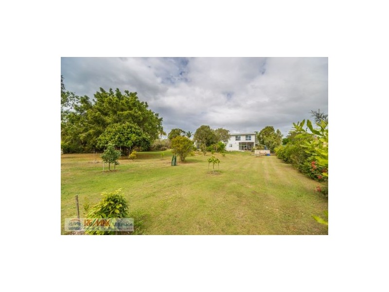 6 Hall Road, Elimbah QLD 4516