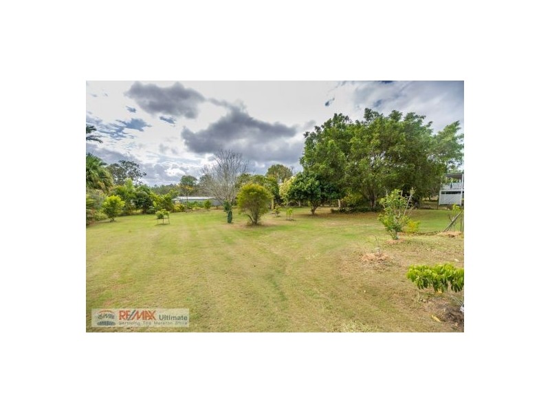 6 Hall Road, Elimbah QLD 4516