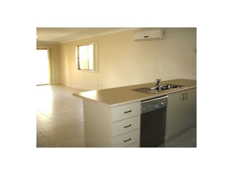 6 Waterlilly Court, Rothwell QLD 4022