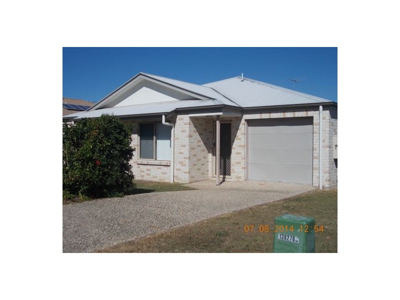 2/63 Higgs Street, Rothwell QLD 4022