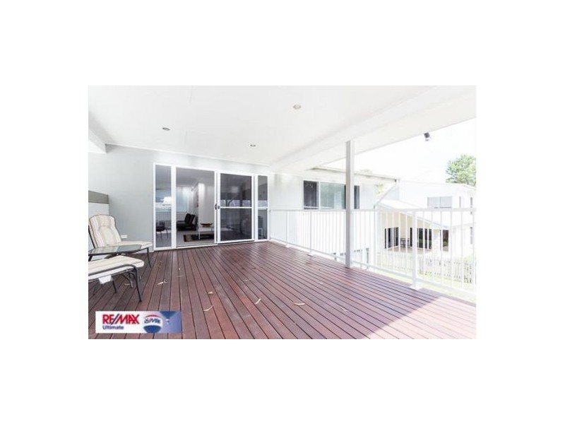60 Victoria Parade, Coochiemudlo Island QLD 4184