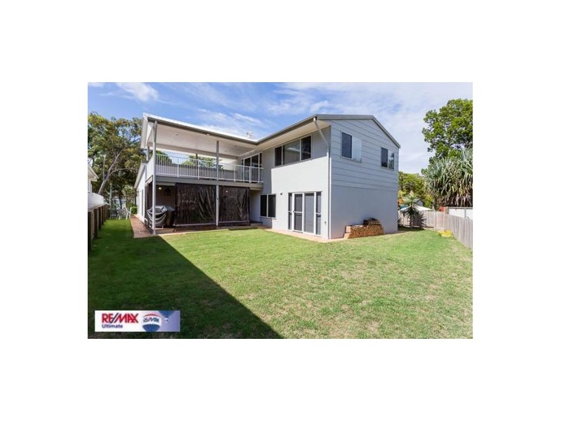 60 Victoria Parade, Coochiemudlo Island QLD 4184
