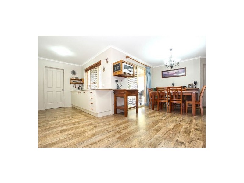 24 Moonlight Crescent, Caboolture QLD 4510