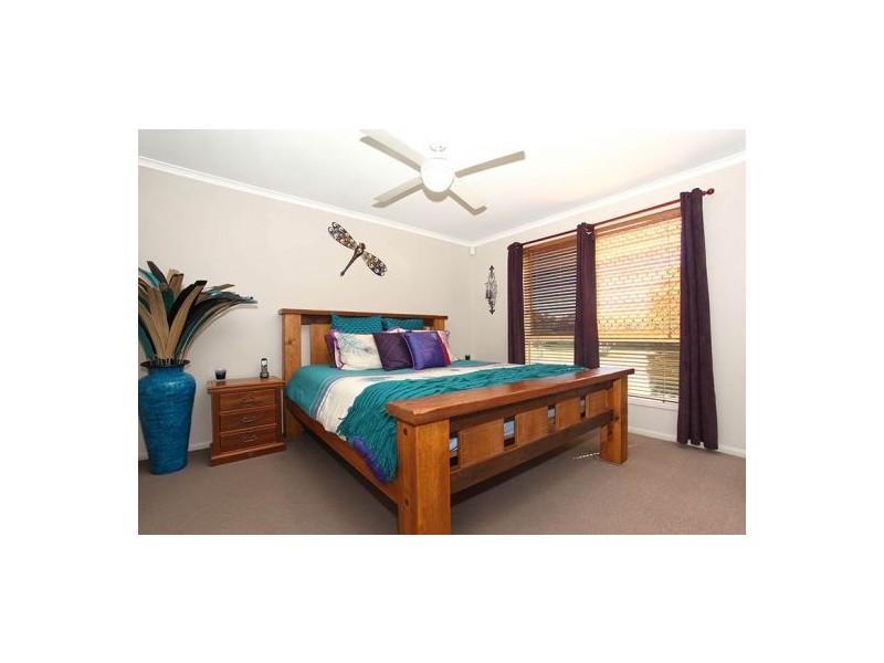 24 Moonlight Crescent, Caboolture QLD 4510