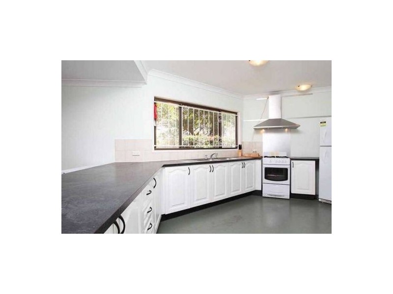 381 Bishop Road, Beachmere QLD 4510