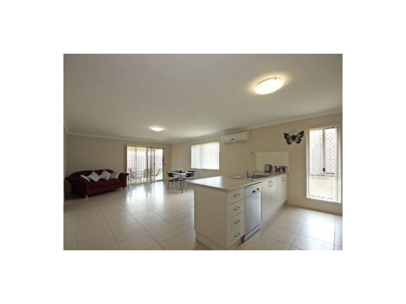 19 Peacherine Circuit, Bellmere QLD 4510