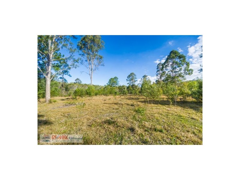 5 Honeyeater Court, Upper Caboolture QLD 4510