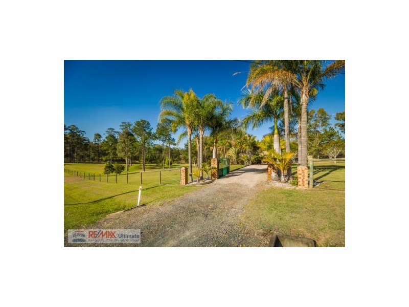 5 Honeyeater Court, Upper Caboolture QLD 4510