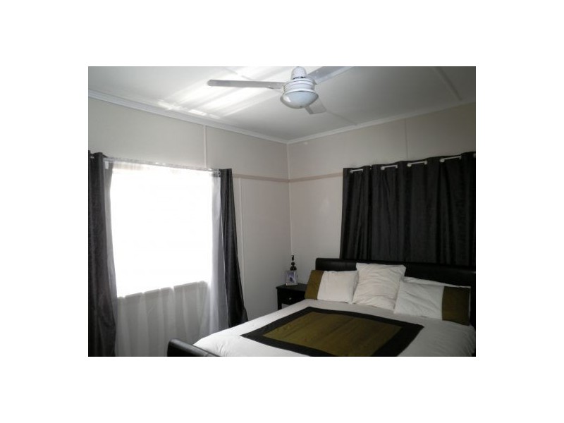 21 Irvine Street, Mitchelton QLD 4053