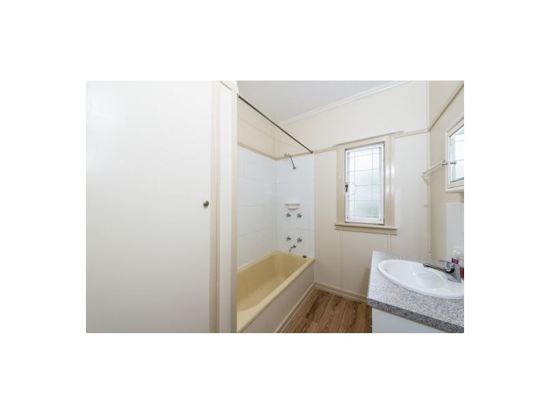 21 Irvine Street, Mitchelton QLD 4053