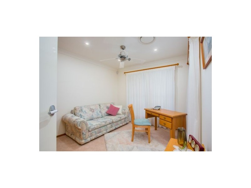 1 Cocos Drive, Ningi QLD 4511