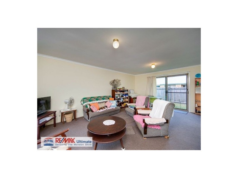 2/42 Bluebell Street, Caboolture QLD 4510