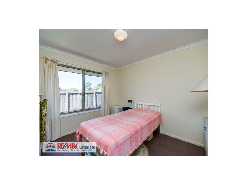 2/42 Bluebell Street, Caboolture QLD 4510