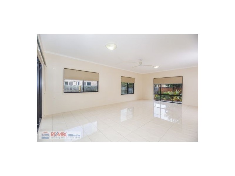 11 Belleden Drive, Bellmere QLD 4510