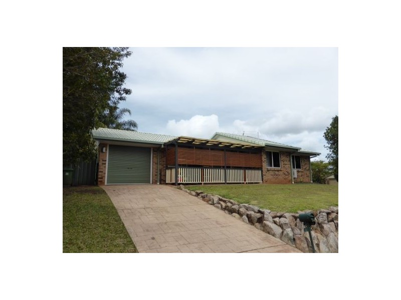 2 Crestleigh Court, Morayfield QLD 4506