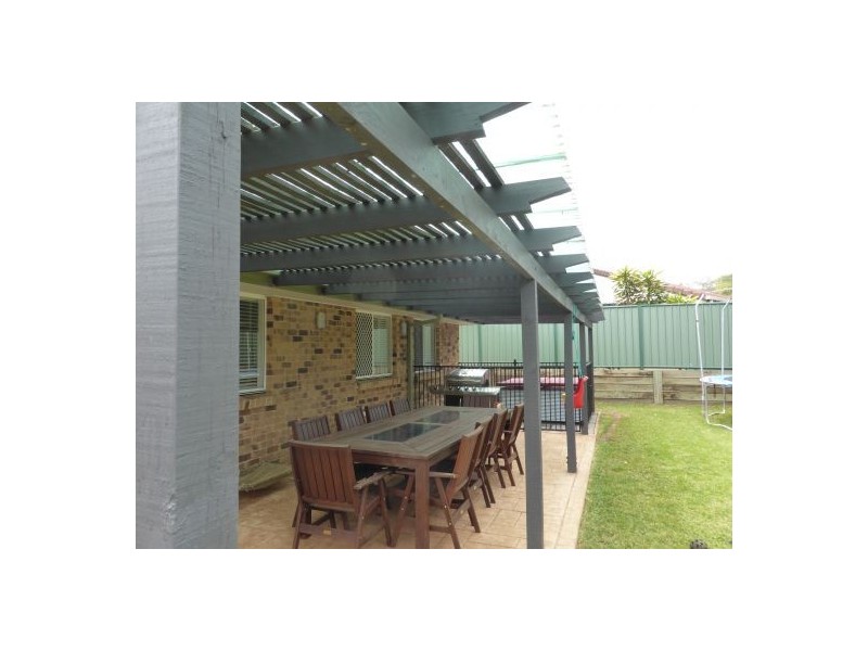 2 Crestleigh Court, Morayfield QLD 4506