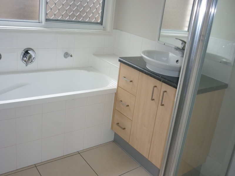 9 Belleden Drive, Bellmere QLD 4510